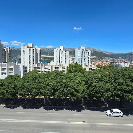Small Northside Διαμέρισμα Σπλιτ